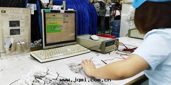 傳感(gǎn)器車間(jiān)電(diàn)性(xìng)檢測